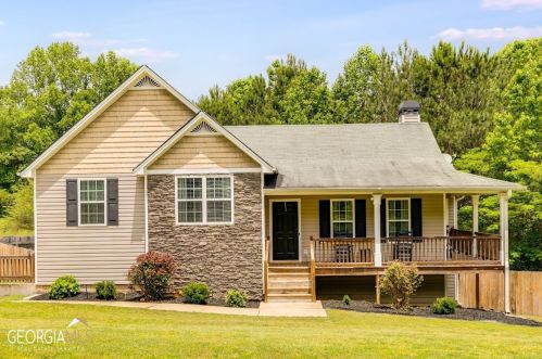 6 Bloomingdale Ln, Temple, GA 30179-2969