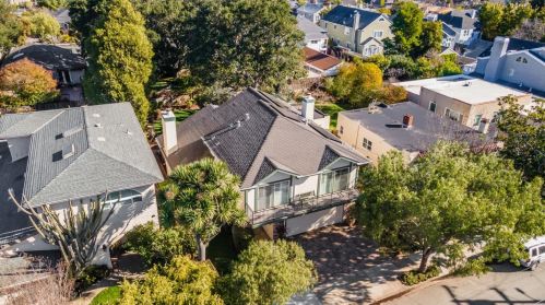 30 Bancroft Rd, Burlingame, CA 94010-2923