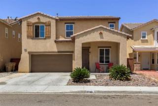 8746 Redondo Ave, Hesperia, CA 92344-5542