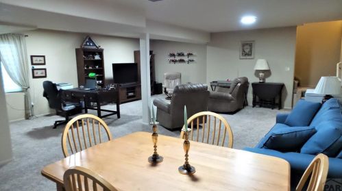 451 Hayden Dr, Pueblo CO  81007-1103 exterior