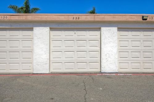 232 Candice Pl, Vista CA  92083-1984 exterior