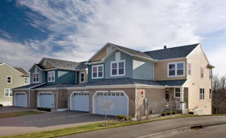 9528 Declaration Dr, Chanhassen, MN 55317-4815