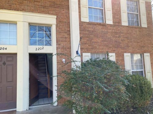 2202 Forestbrook Dr, Garland, TX 75040-4061