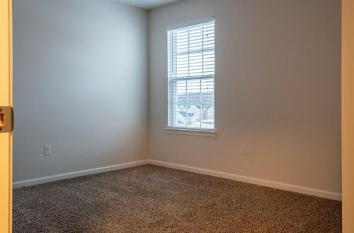 129 Saddle Ridge Dr, Noblestown PA 15071-3721 exterior