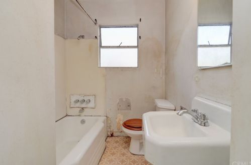 4053 Stewart Ave, Irwindale CA 91706 exterior