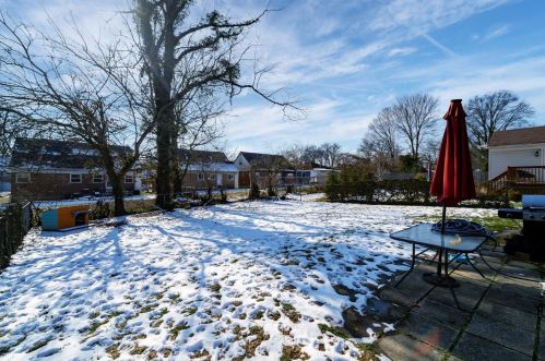 3937 Fordham Pl, Cincinnati OH 45213-2326 exterior