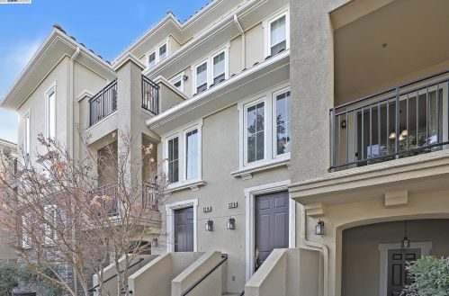3318 Monaghan St, Pleasanton, CA 94568-4566