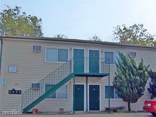 5004 Colley Ave, Norfolk VA  23508-2080 exterior