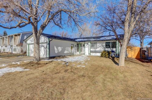 18479 60th Ave, Denver CO  80403-2112 exterior