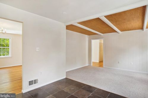 1420 Billman Ln, Silver Spring MD 20902-1421 exterior