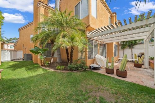 36 Del Perlatto, Irvine CA  92614-5360 exterior