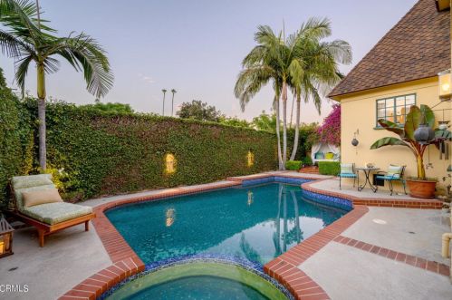 1149 Cordova Ave, Glendale CA  91206-2115 exterior