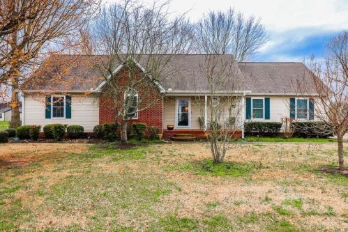 202 Daly Dr, Murfreesboro, TN 37128-6850