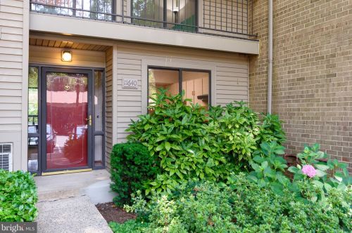 11640 Ivystone Ct, Herndon, VA 20191-2400