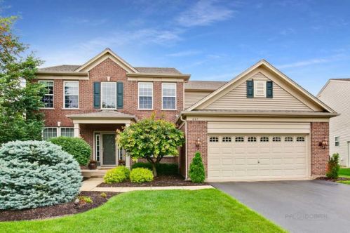 661 Tuscany Dr, Barrington Hills, IL 60102