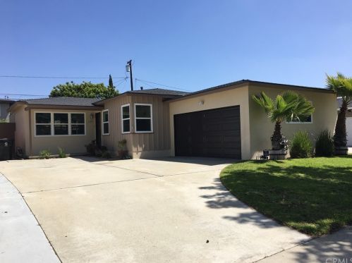 5419 142nd Pl, Hawthorne, CA 90250-6631