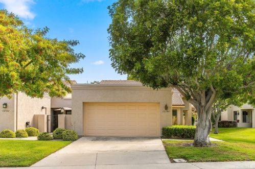 12784 Via Moura, San Diego, CA 92128-1535