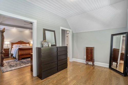 2507 Brookline Cir, Atlanta GA  30319-3690 exterior