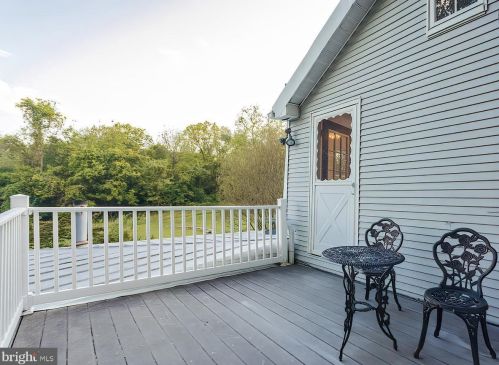 1122 Duncan Rd, Harpers Ferry WV 25425-5350 exterior