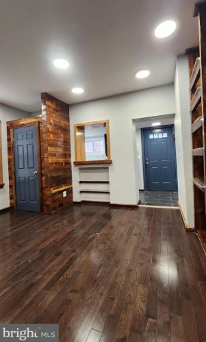 1912 19th St, Philadelphia PA  19145-2812 exterior