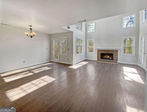 1650 Paddlewheel Dr, Marietta, GA 30062-3852