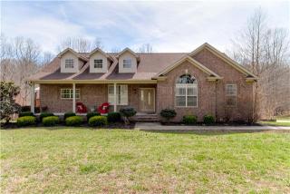 2491 Lights Chapel Rd, Greenbrier, TN 37073-4927