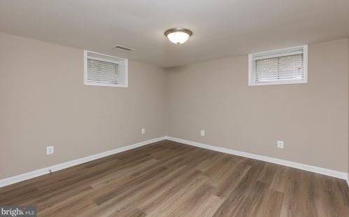 7209 Lamar Dr, Springfield VA  22150-3129 exterior