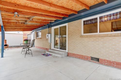 6062 61 Pl, Arvada CO  80003-5048 exterior