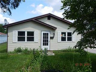 907 Cresceus Rd, Toledo, OH 43616-3120