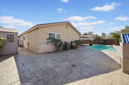 9685 Randolph St, Riverside CA  92503-1185 exterior
