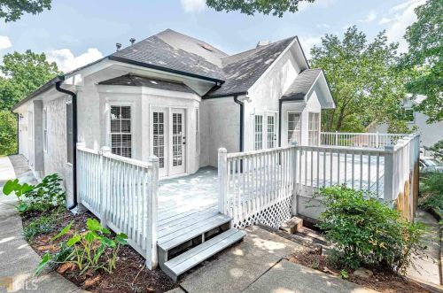 701 Deerwood Dr, Stockbridge GA  30281-6321 exterior