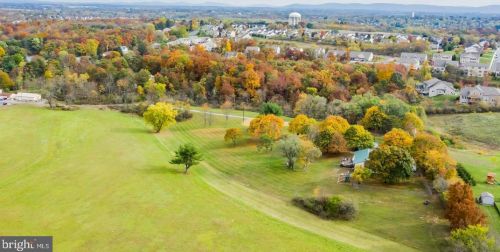 518 Cranes Gap Rd, Carlisle PA  17013-9602 exterior