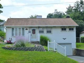 4521 Londonderry Rd, Harrisburg, PA 17109-5111