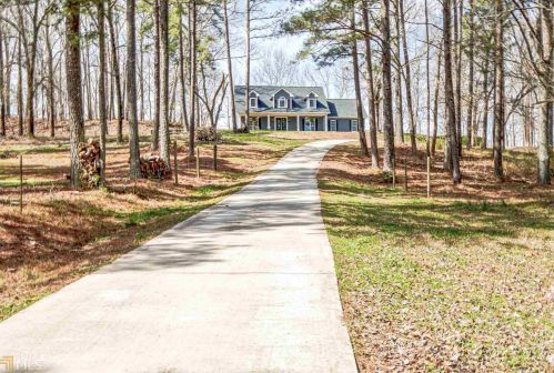 65 Quarry Rd, Newnan, GA 30263-5442
