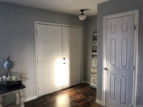 1995 Olathe St, Denver, CO 80013-1216