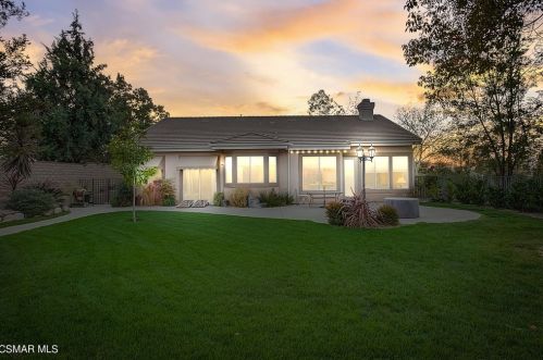 1267 Fitzgerald Rd, Simi Valley CA 93065-4480 exterior