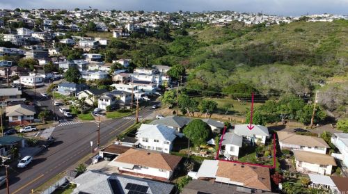 3877 Claudine St, Honolulu HI  96816-4333 exterior