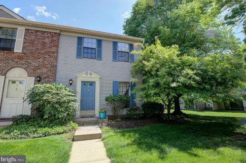 1 Britton Ct, Trenton, NJ 08648-2607