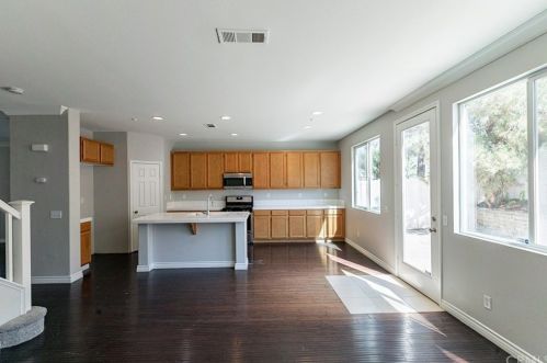 2018 Enna Ct, Riverside CA  92507-2399 exterior