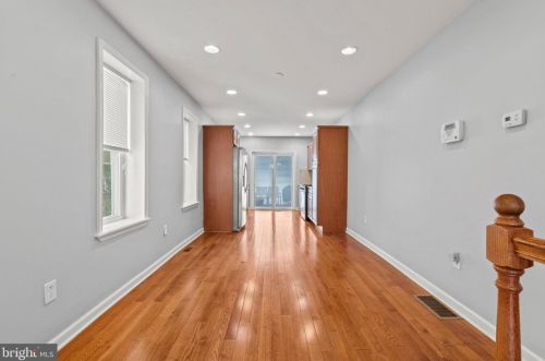 1149 19th St, Philadelphia PA  19146-2936 exterior