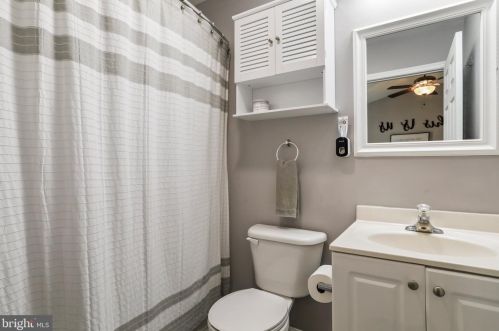 43 Morningstar Dr, Hedgesville WV  25427-5300 exterior