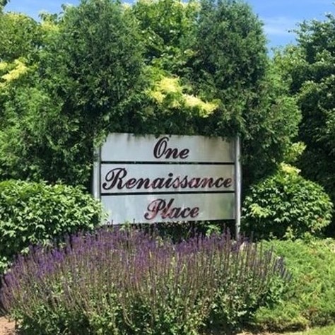 1 Renaissance Pl, Palatine IL  60067-3642 exterior