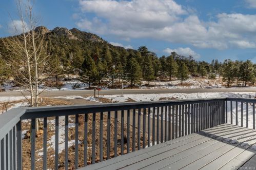 2041 Fish Creek Rd, Estes Park CO 80517-6925 exterior