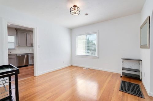 2939 Concord Blvd, Concord CA  94519-2610 exterior