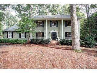 5238 Riverhill Rd, Marietta, GA 30068-4866