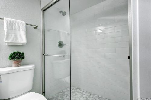 2396 Poplar St, Denver CO  80207-3561 exterior
