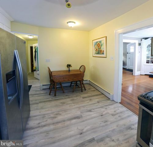 25 Roosevelt Blvd, Lancaster PA  17601-4039 exterior