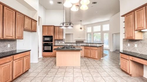 13132 Coriander Dr, Austin TX  78729-6472 exterior