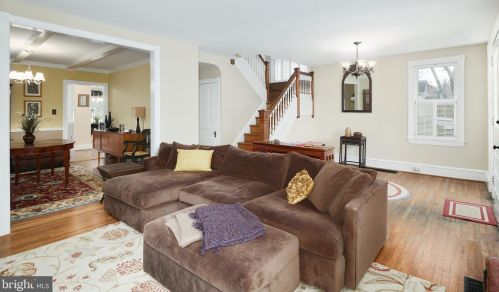 67 Euclid Ave, Haddonfield NJ 08033-2553 exterior