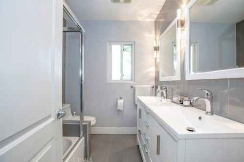 3521 Encinal Ave, Glendale CA 91214-2415 exterior